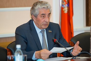 Совет ЗС собрался в 100-й раз
